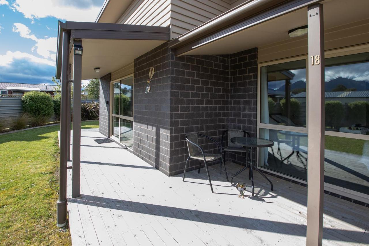 Leigh Cottage Manapouri Kültér fotó